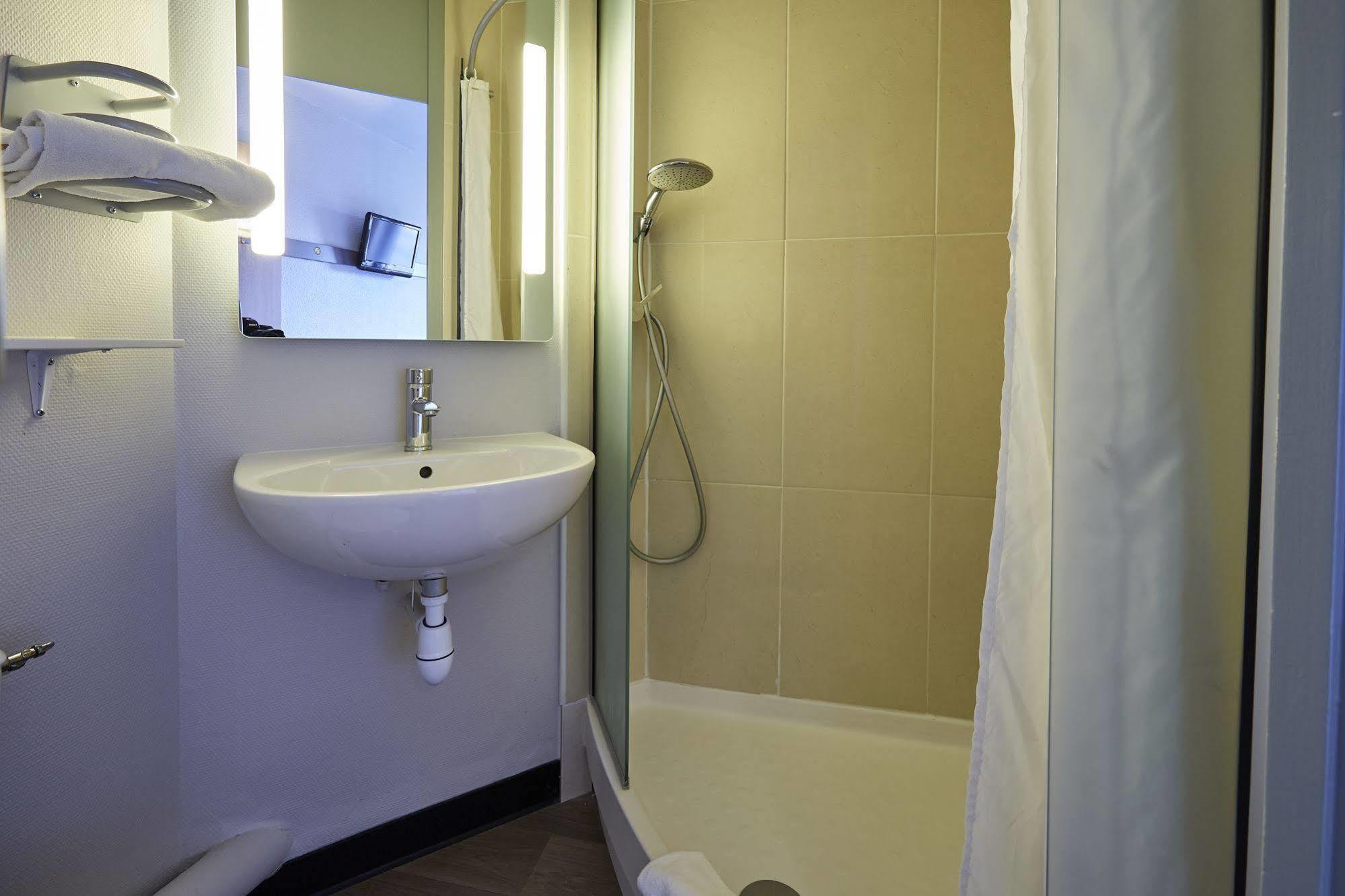 B&B Hotel Montpellier 1 Saint-Jean-de-Védas Exteriör bild